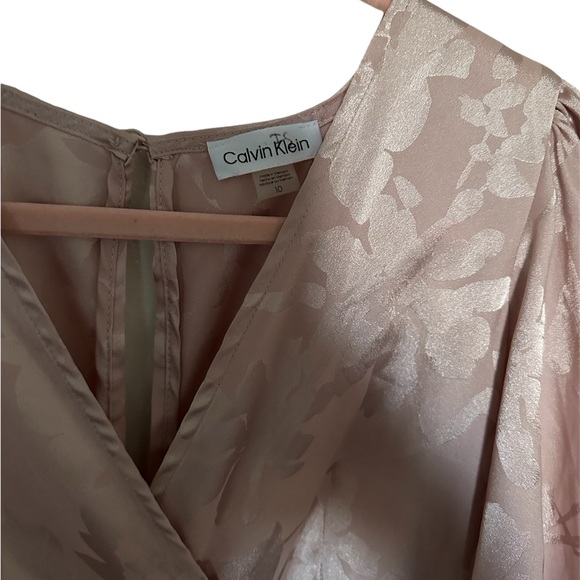 Calvin Klein/Faux Wrap Dress - Picture 3 of 6